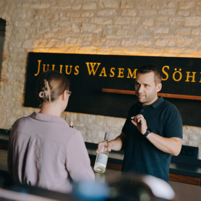 Verkauf Vinothek Weingut Wasem