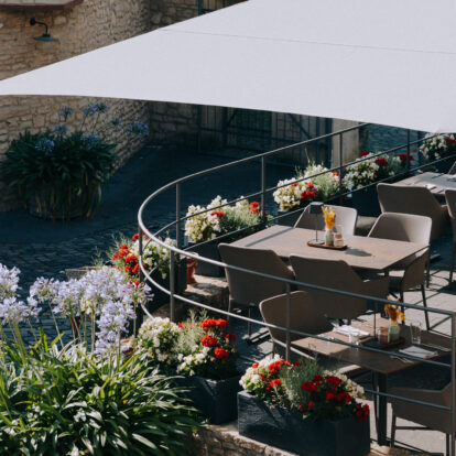 Terrasse im Sommer | Restaurant des Kloster Engelthal | Wasem Ingelheim